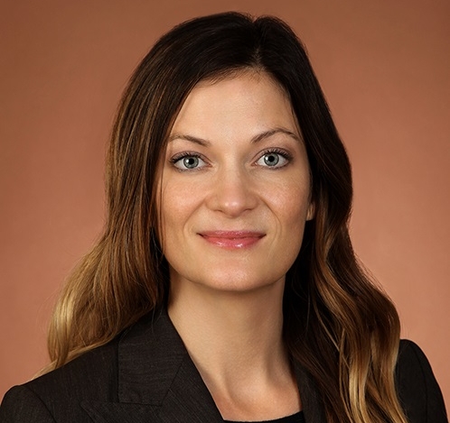 portrait of Caitlin R. Zapf